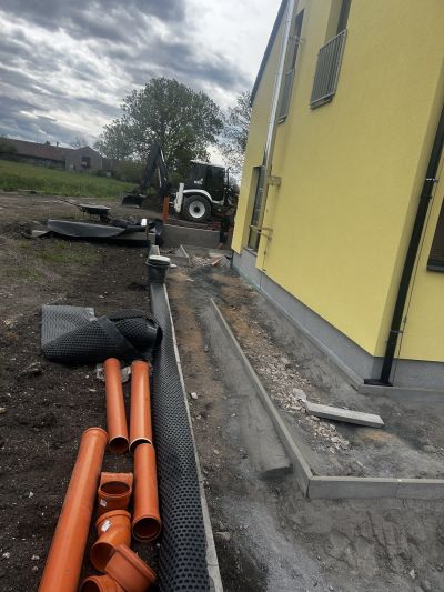 Kanalizační trubky