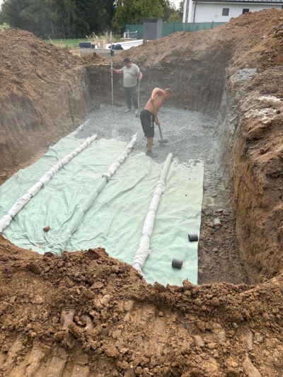 Vsakovací drenáž výkop